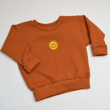 Lade das Bild in den Galerie-Viewer, Gr. 86 Cozy Sweater mit Patch Smiley
