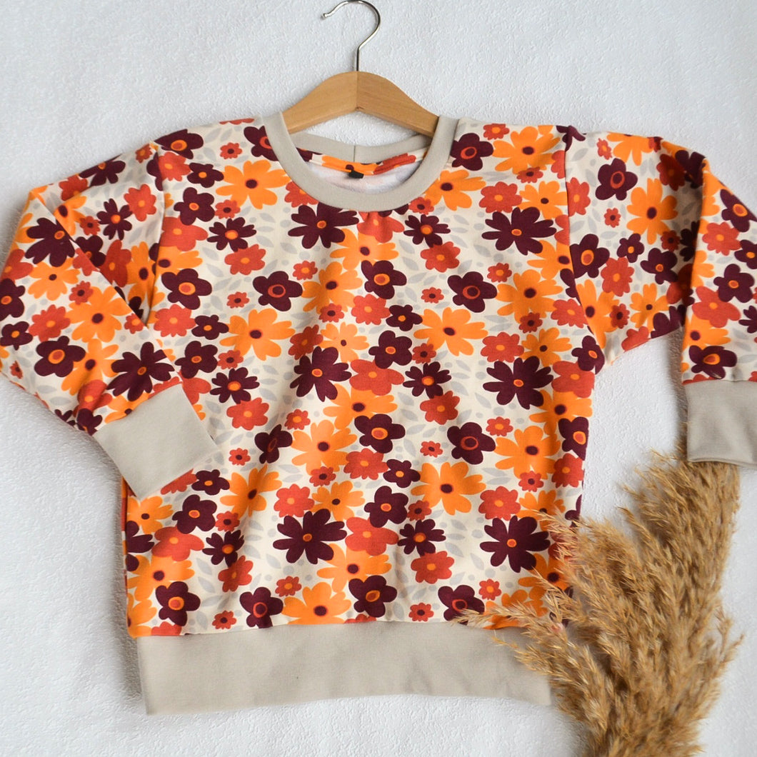 Gr. 104 - Cozy Sweater Flower